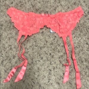 Fredericks of Hollywood Jessica Lace Coral Garter Belt S/M NWT